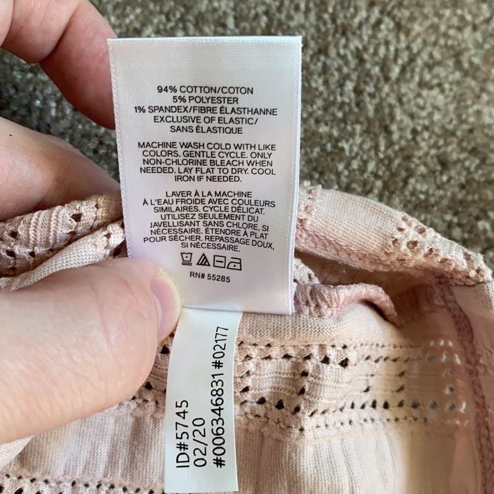 Express Light Pink Top - Picture 5 of 7